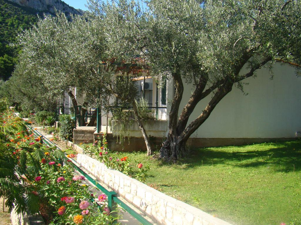 Apartment Bonaca Klek Esterno foto