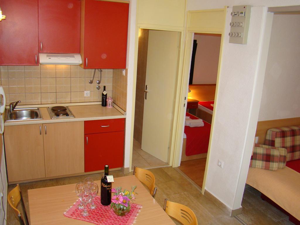 Apartment Bonaca Klek Esterno foto